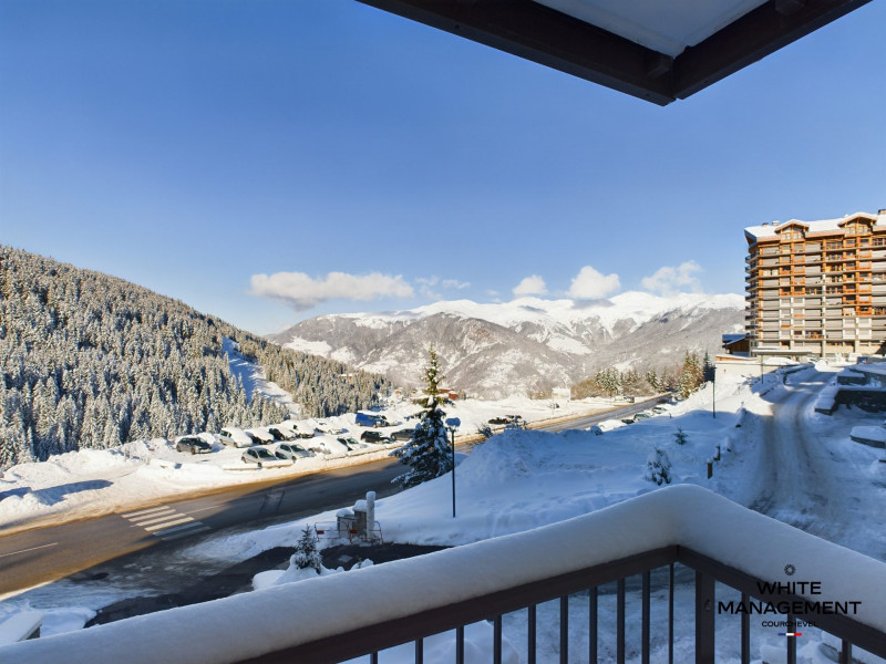 _lv_images__lot_0000000041_15_574494 _lv_images__lot_0000000041_15_574494