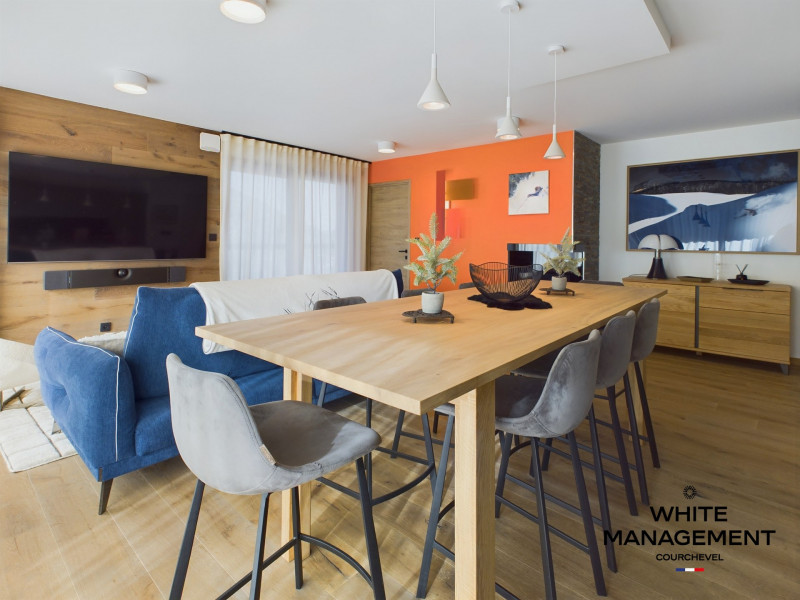 _lv_images__lot_0000000043_06_424009