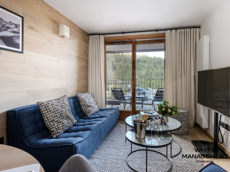 _lv_images__lot_0000000046_03_416954 _lv_images__lot_0000000046_03_416954