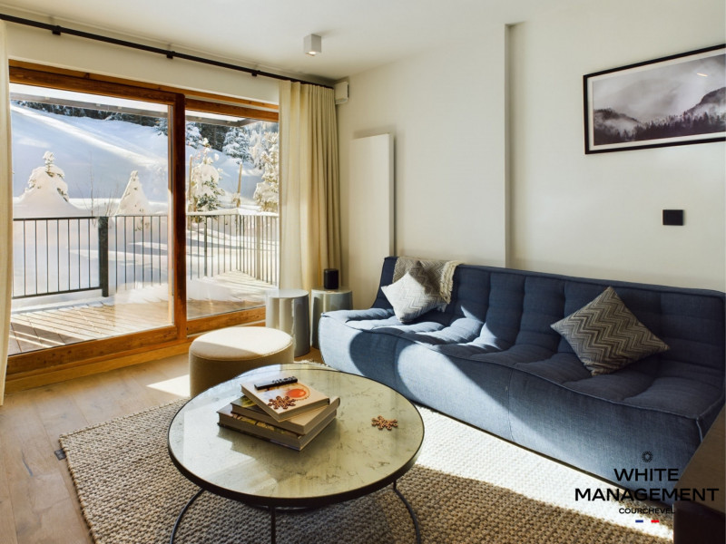 _lv_images__lot_0000000051_04_416917 _lv_images__lot_0000000051_04_416917