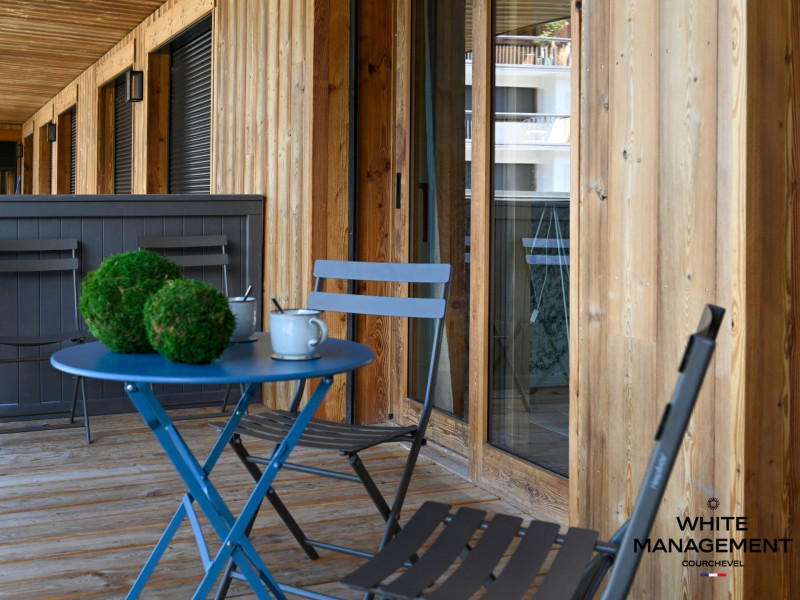 _lv_images__lot_0000000052_15_566724 _lv_images__lot_0000000052_15_566724