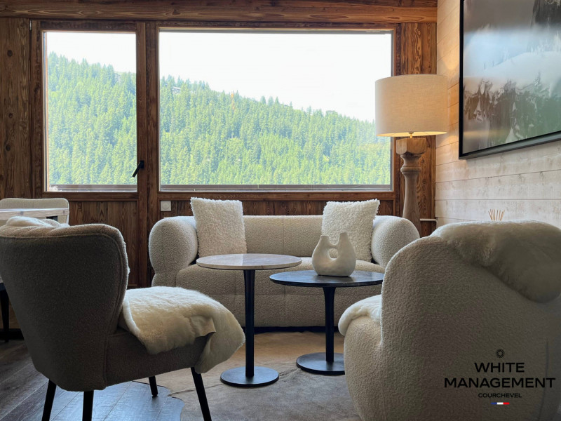 _lv_images__lot_0000000061_05_1623192