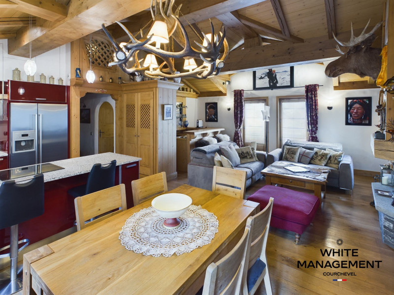 _lv_images__lot_0000000063_02_1196693