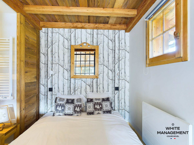 _lv_images__lot_0000000067_06_722668