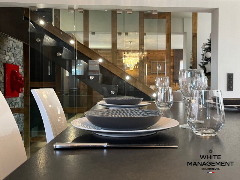 _lv_images__lot_0000000074_07_1391541