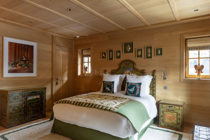 _lv_images__lot_0000000078_16_1682236