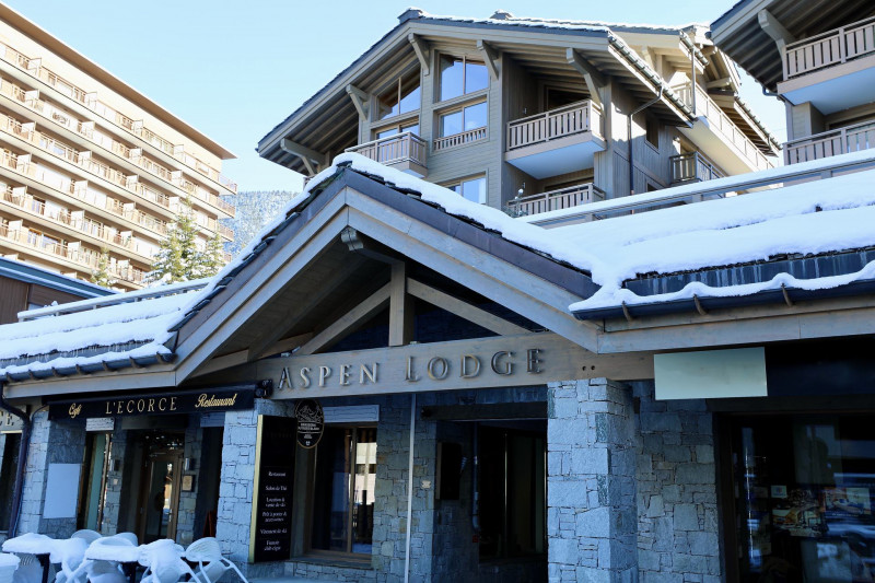 _lv_images__lot_0000000094_11_1201083