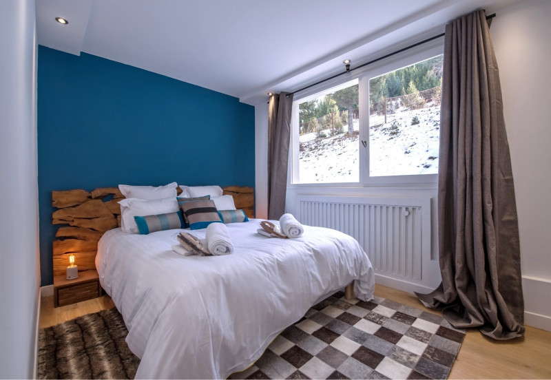 _lv_images__lot_0000000286_03_1628277