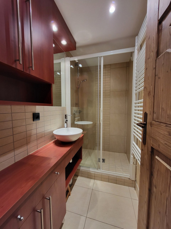 _lv_images__lot_0000000400_05_1551984 _lv_images__lot_0000000400_05_1551984