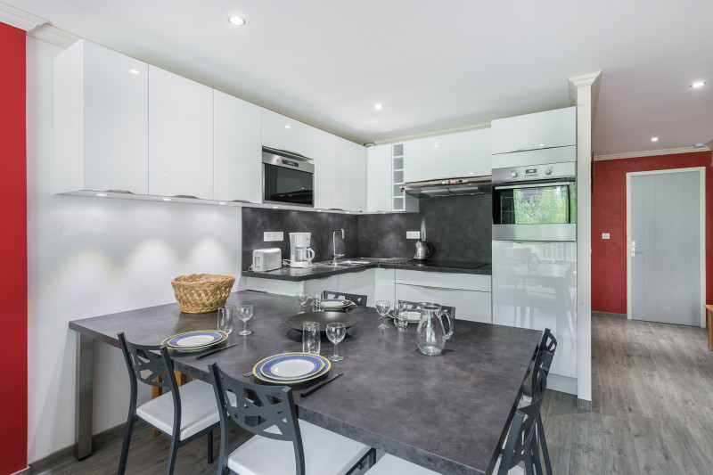 _lv_images__lot_0000020405_09_1736146