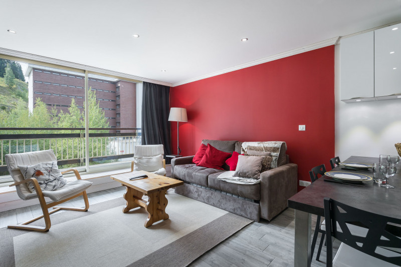 _lv_images__lot_0000020405_10_1333600