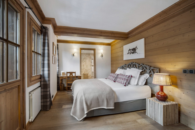 _lv_images__lot_0001160002_06_1206473 _lv_images__lot_0001160002_06_1206473