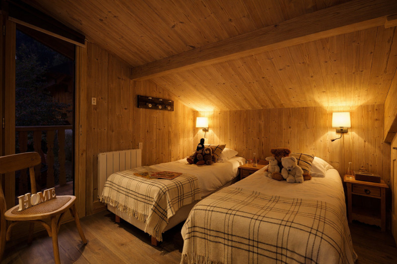 _lv_images__lot_0014030018_10_1275590