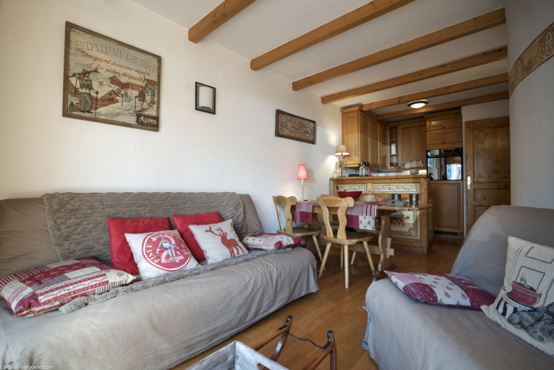 _lv_images__lot_0015170014_02_2723391
