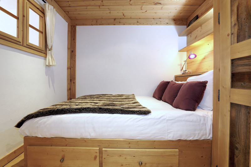 _lv_images__lot_0016010152_08_1628289