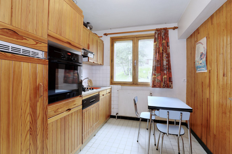 _lv_images__lot_0016130001_02_1619636 _lv_images__lot_0016130001_02_1619636