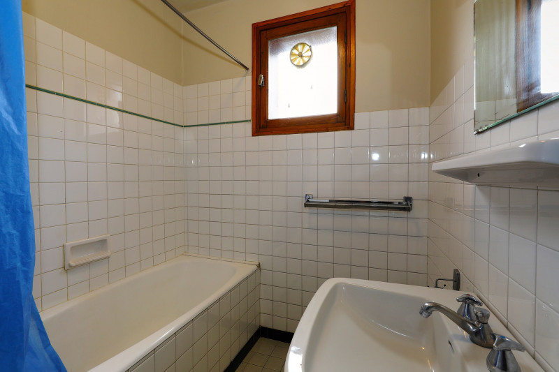 _lv_images__lot_0016130001_05_1276750