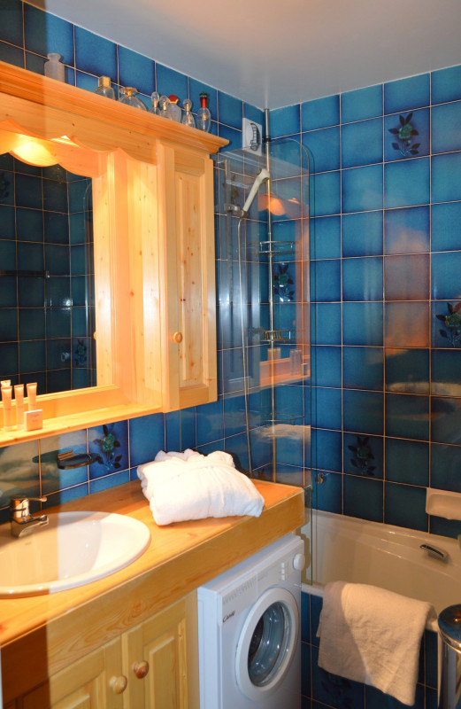 _lv_images__lot_0018010105_06_1678617