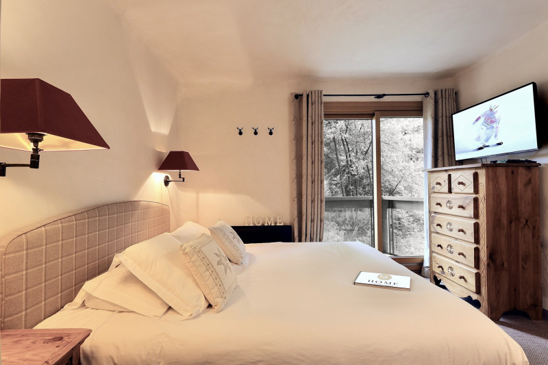 _lv_images__lot_0018010110_04_1609924