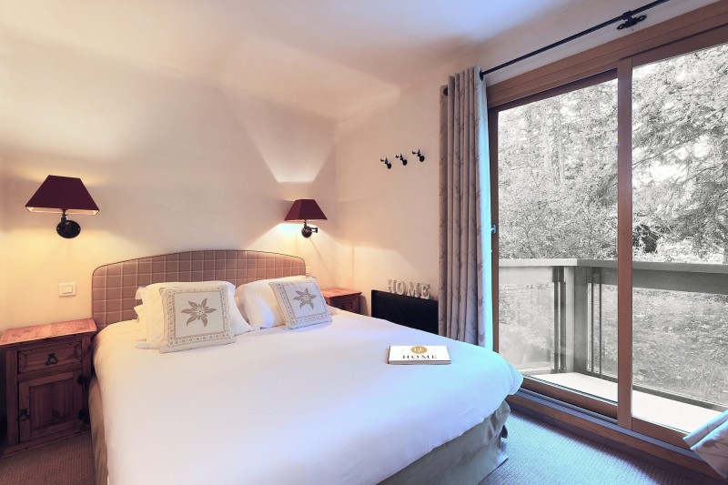 _lv_images__lot_0018010110_05_1721031