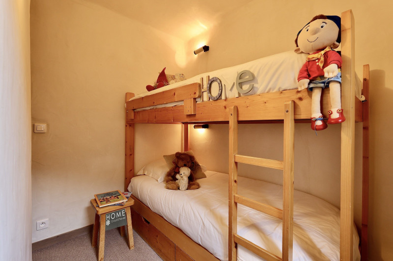 _lv_images__lot_0018010110_08_1184812 _lv_images__lot_0018010110_08_1184812