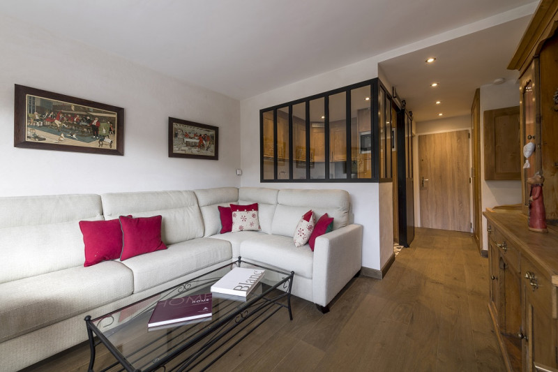 _lv_images__lot_0018010306_03_1039364