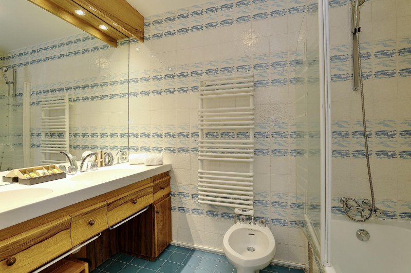 _lv_images__lot_0018010307_12_1250721 _lv_images__lot_0018010307_12_1250721