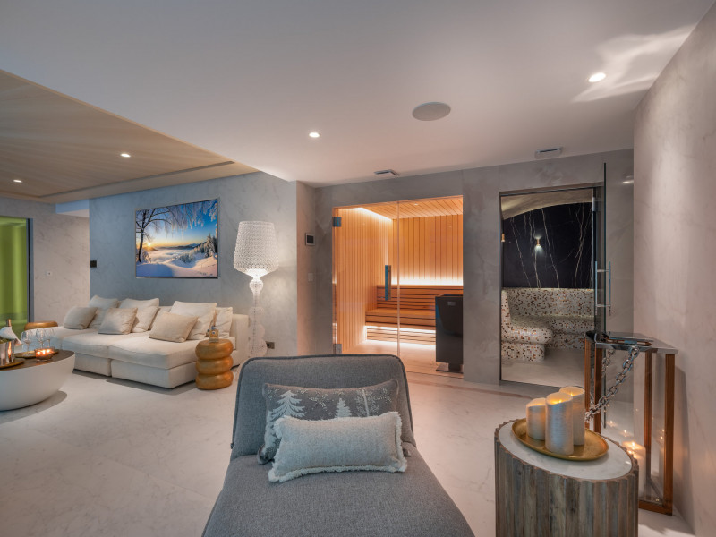 _lv_images__lot_0018170500_14_1722045