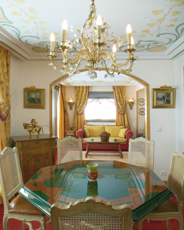 _lv_images__lot_0018210501_02_1722119