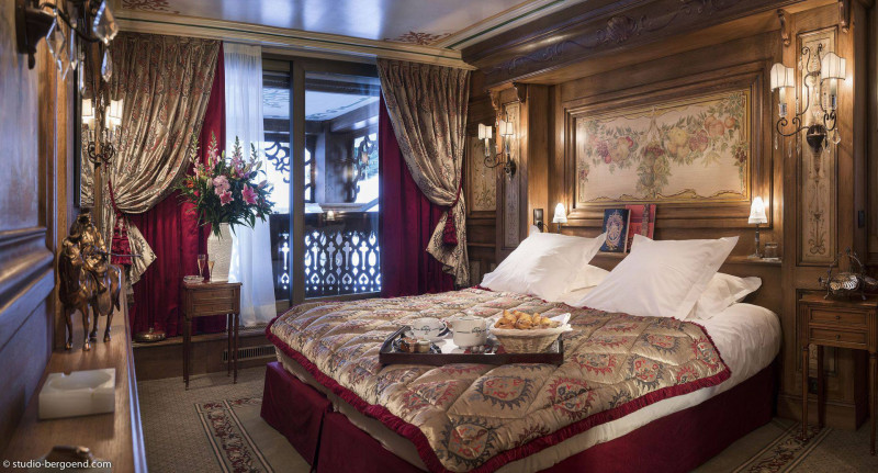 _lv_images__lot_0018210501_03_1722120