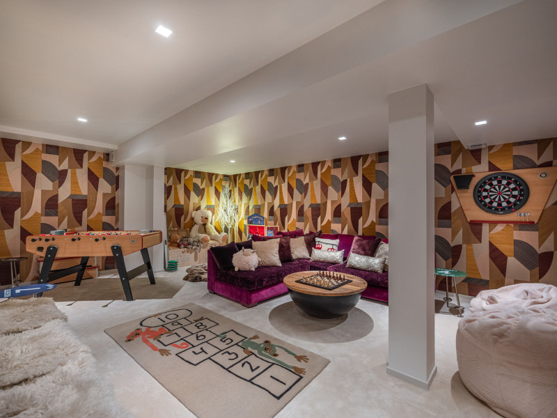 _lv_images__lot_0018220503_16_1687554