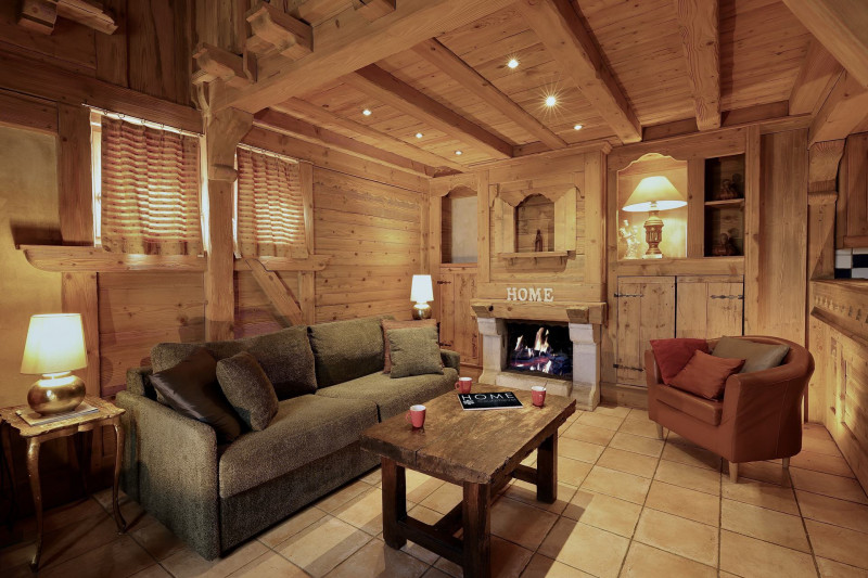 _lv_images__lot_0020000106_10_1686906