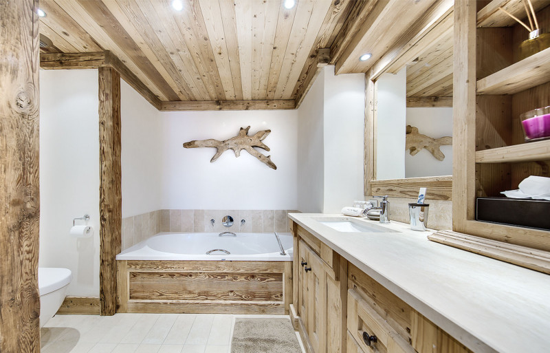 _lv_images__lot_0020000107_11_1722003