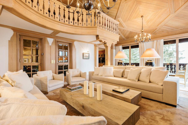 _lv_images__lot_0020000111_03_1275413