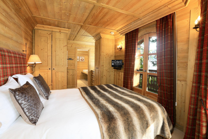 _lv_images__lot_0020000126_05_1276672