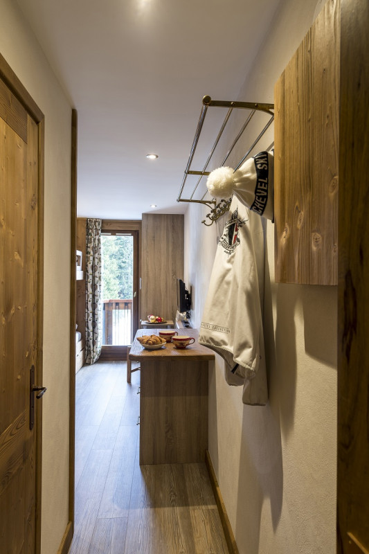 _lv_images__lot_0020000136_06_1201840 _lv_images__lot_0020000136_06_1201840