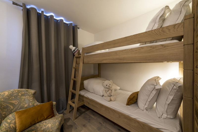 _lv_images__lot_0020000154_11_369493