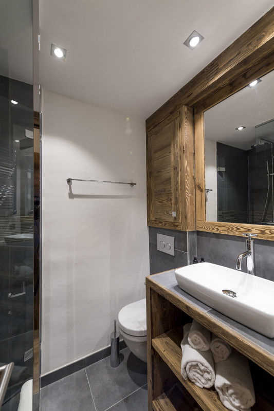 _lv_images__lot_0020000154_12_1039072