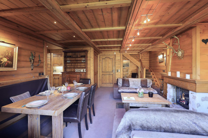 _lv_images__lot_0020000156_02_1275912