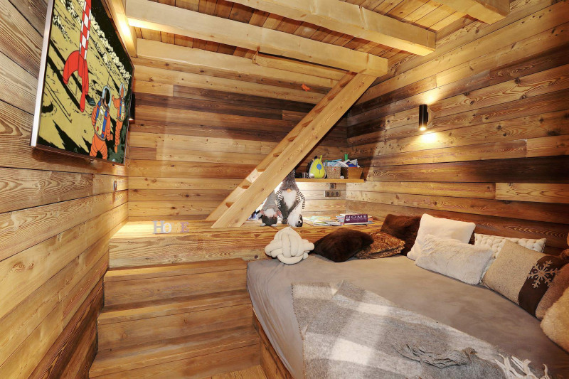 _lv_images__lot_0020000164_05_726180