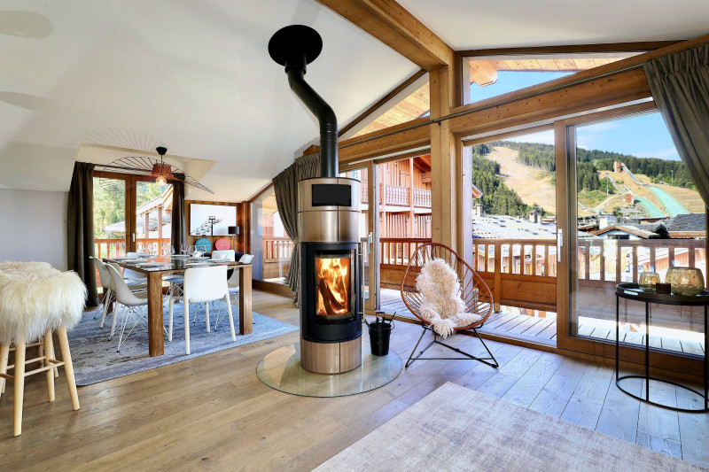 _lv_images__lot_0020000167_04_1686505