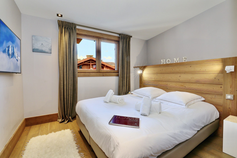 _lv_images__lot_0020000167_07_1686508