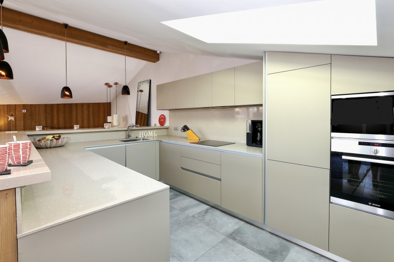 _lv_images__lot_0020000167_11_1507587