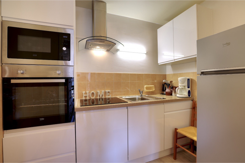 _lv_images__lot_0020000178_14_1055501