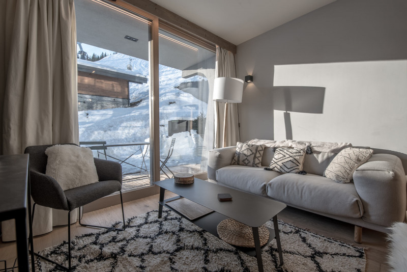 _lv_images__lot_0020000182_11_1201856