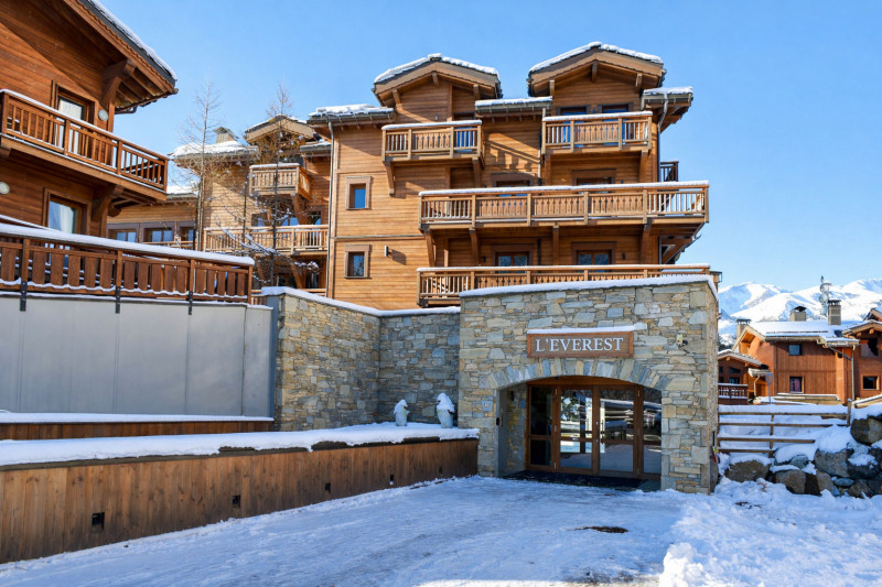 _lv_images__lot_0020000186_15_1184914