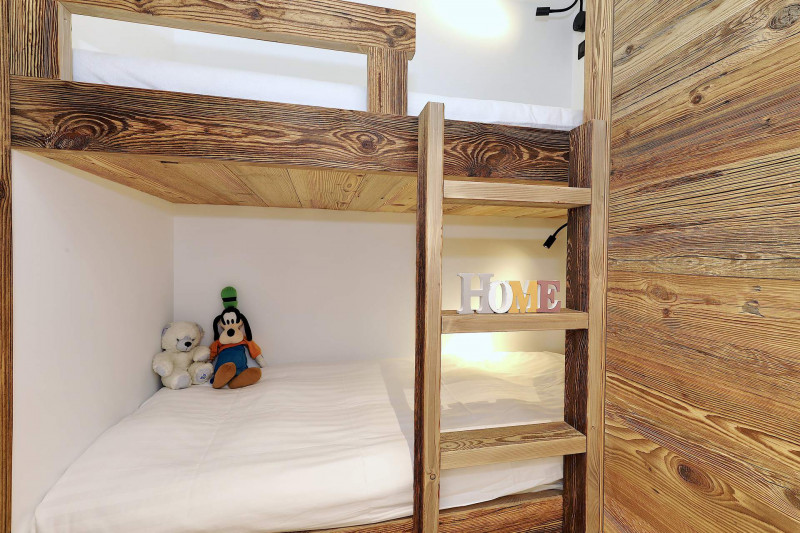 _lv_images__lot_0020000187_04_1721129