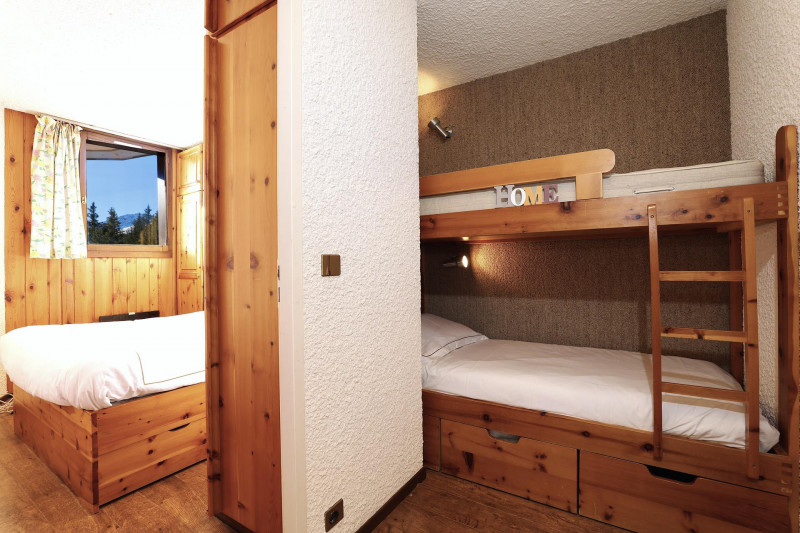 _lv_images__lot_0020000206_13_1722285