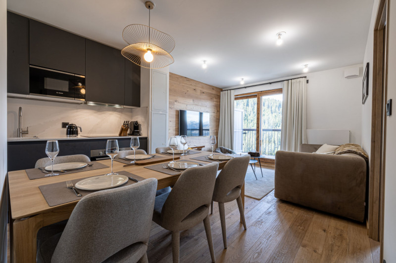 _lv_images__lot_0020000235_01_1201181