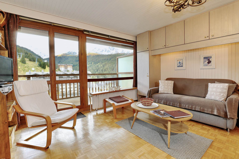 _lv_images__lot_0020000251_02_1250431